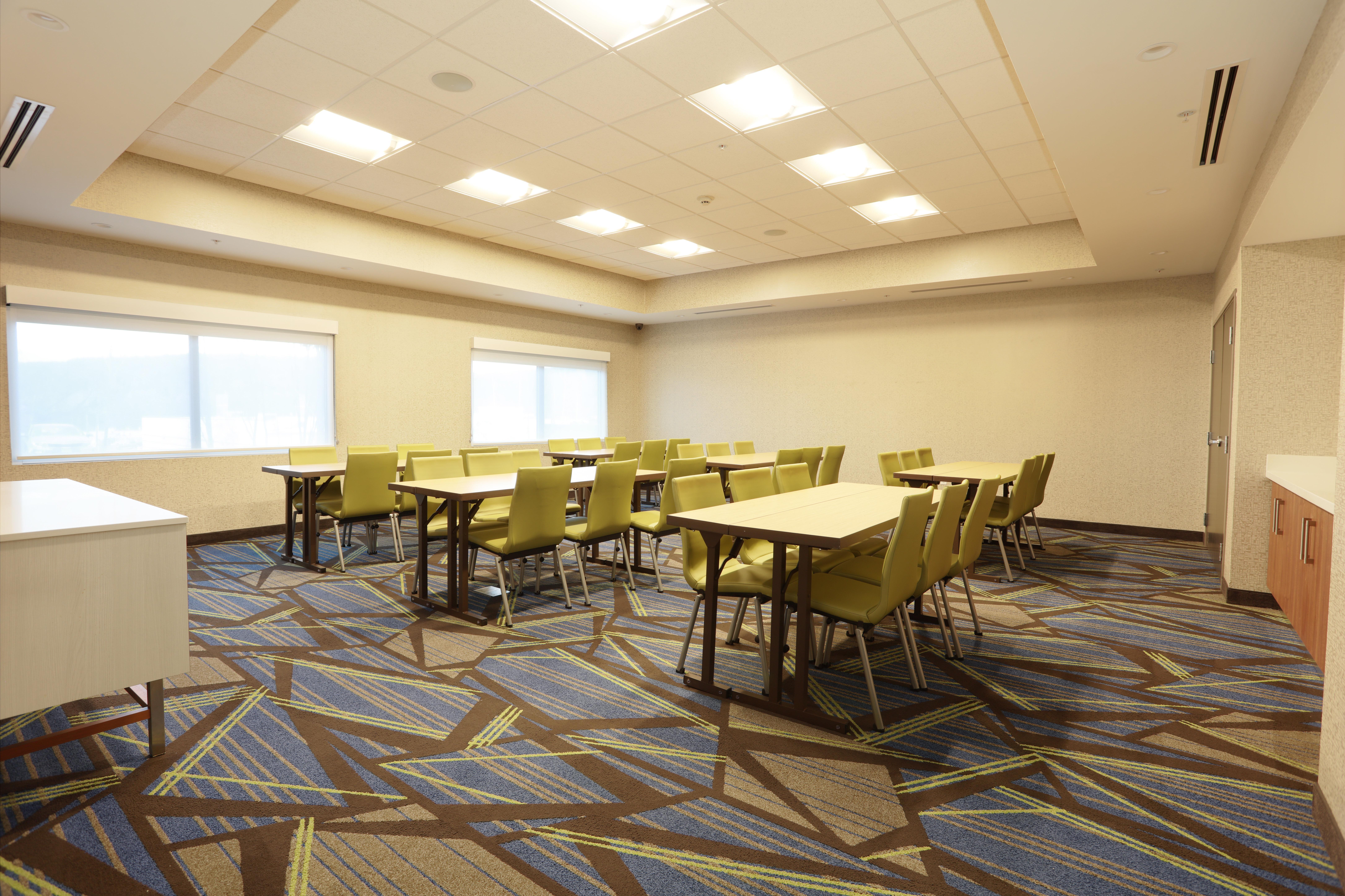 Holiday Inn Express Oneonta By Ihg Binghamton Esterno foto
