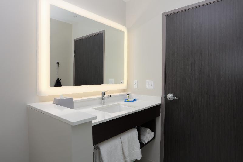 Holiday Inn Express Oneonta By Ihg Binghamton Esterno foto